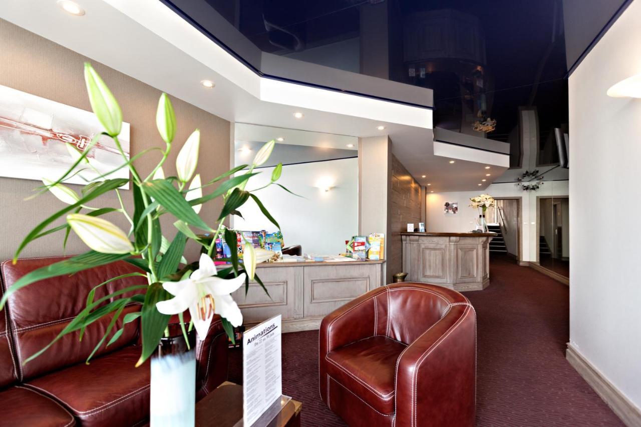 Hotel Sables D'O Et Son Restaurant Le 16 Bis เลส์ซาบล์-โดล็อนน์ ภายนอก รูปภาพ