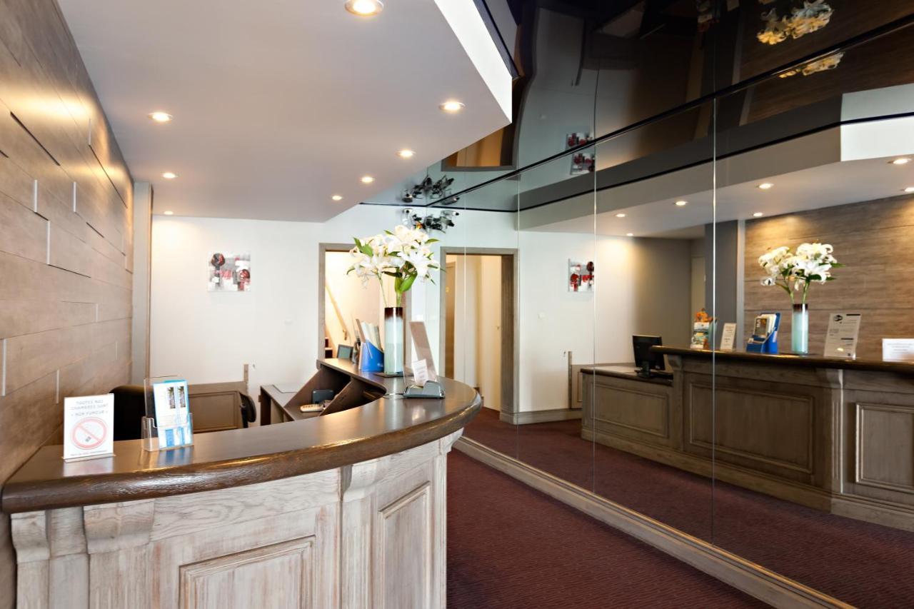 Hotel Sables D'O Et Son Restaurant Le 16 Bis เลส์ซาบล์-โดล็อนน์ ภายนอก รูปภาพ
